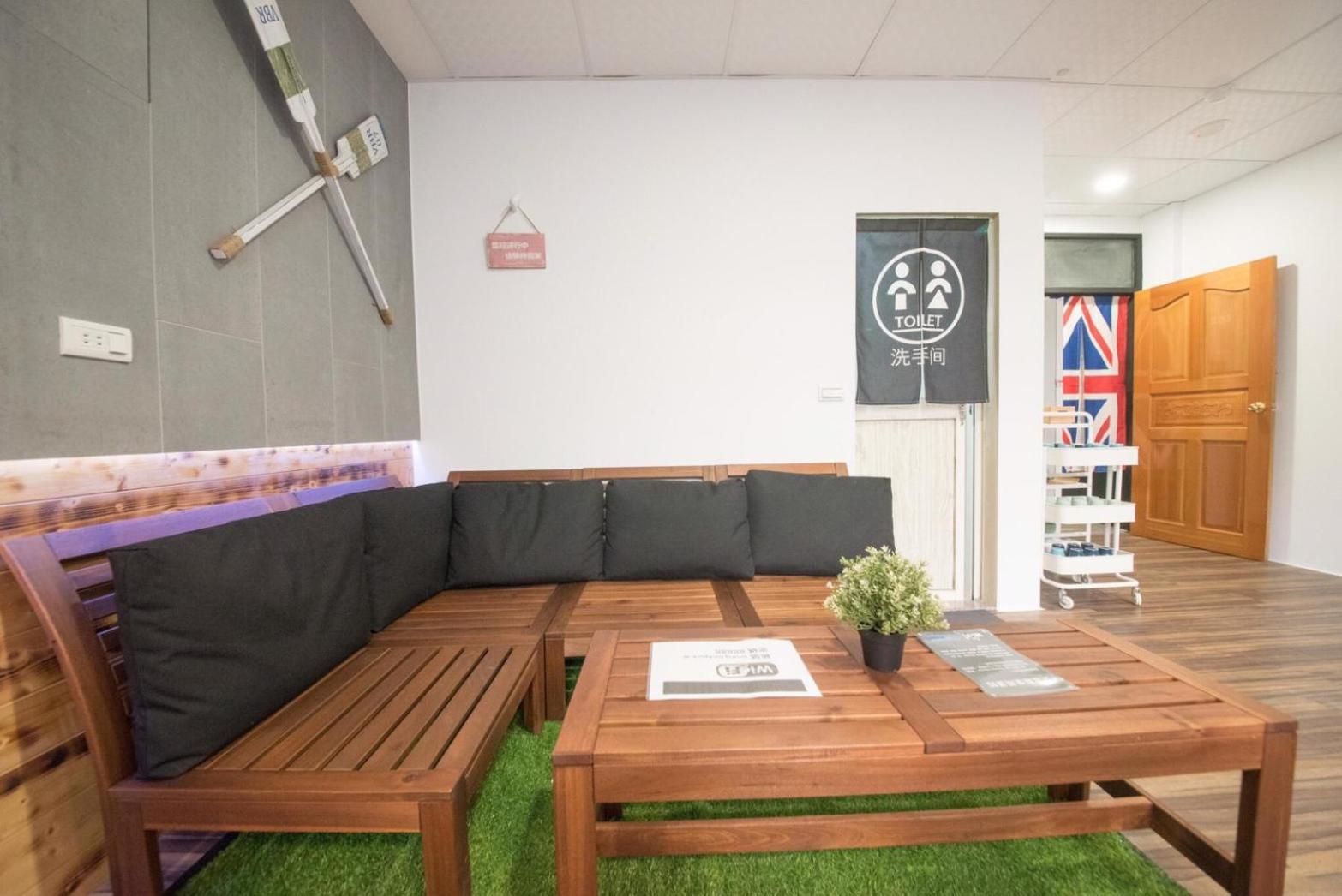 Deer Traveler Hostel Yuchi Zewnętrze zdjęcie
