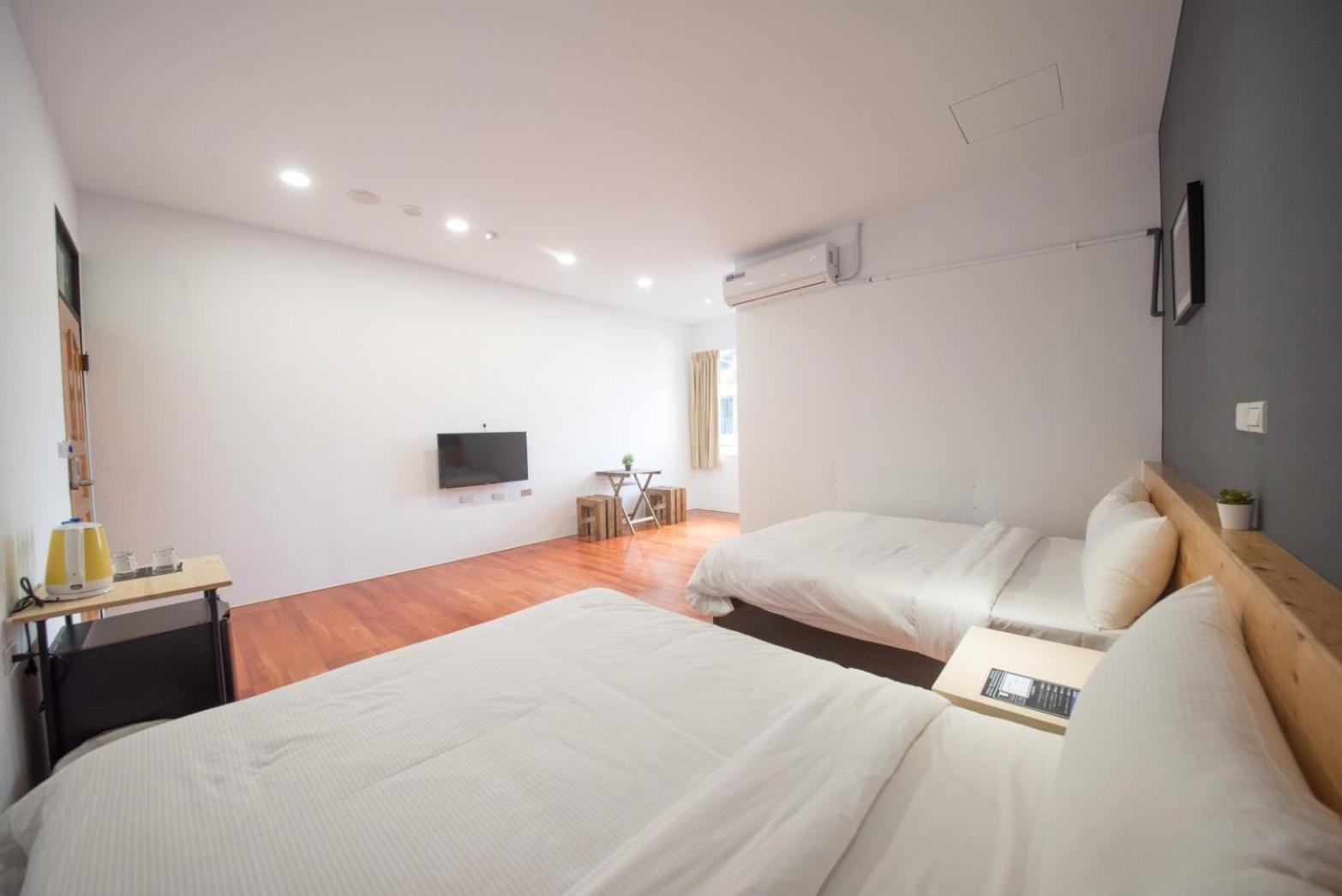 Deer Traveler Hostel Yuchi Zewnętrze zdjęcie