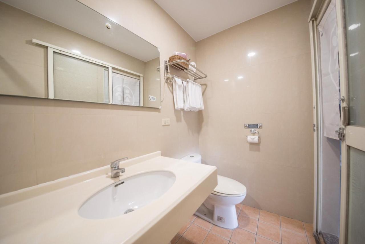 Deer Traveler Hostel Yuchi Zewnętrze zdjęcie